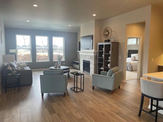 3344 CAPELLA LANE, Green Bay, WI 54311