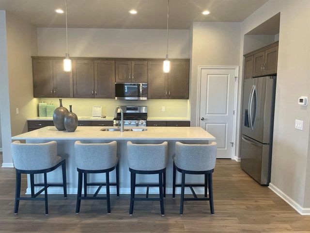 3344 CAPELLA LANE, Green Bay, WI 54311