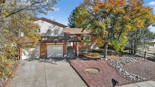 7550 Painted Rock Drive, Colorado Springs, CO 80911