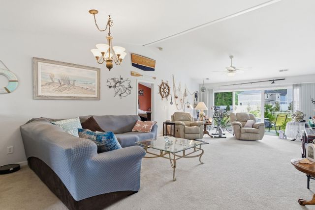 274 Vermillion Dr., Little River, SC 29566