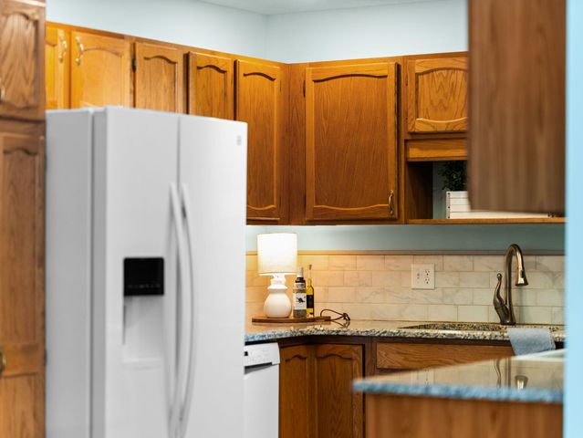 2189 Hammond Place E, Garfield Twp, MI 49686