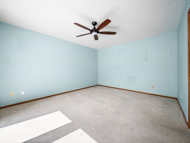 2189 Hammond Place E, Garfield Twp, MI 49686