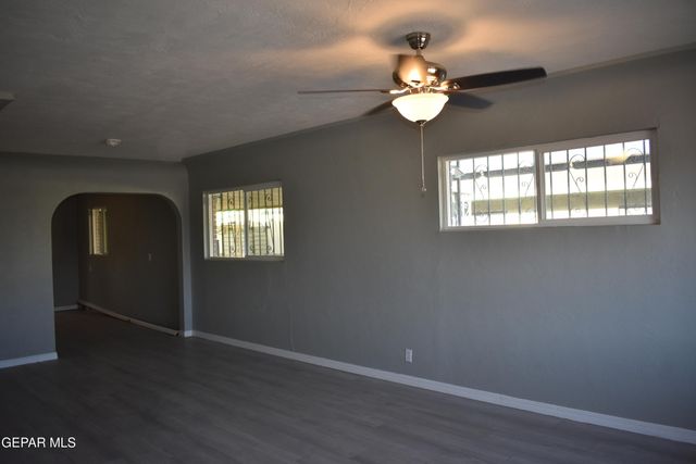 3317 Mobile Avenue 1-2, El Paso, TX 79930