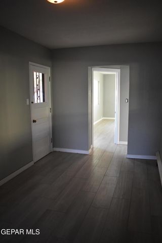 3317 Mobile Avenue 1-2, El Paso, TX 79930
