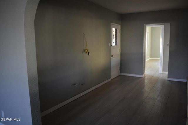 3317 Mobile Avenue 1-2, El Paso, TX 79930