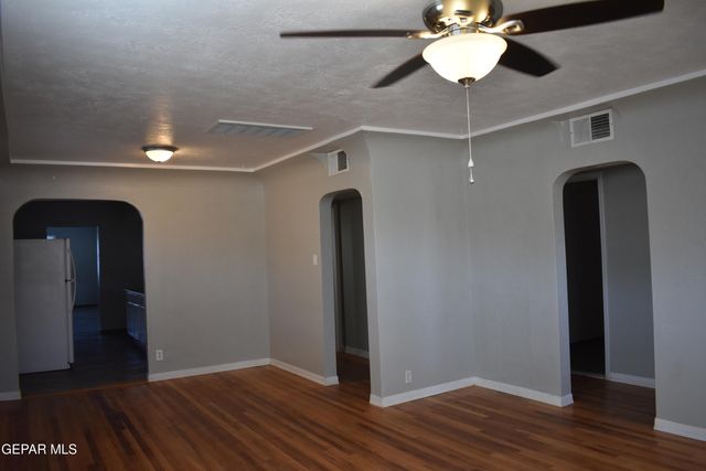 3317 Mobile Avenue 1-2, El Paso, TX 79930