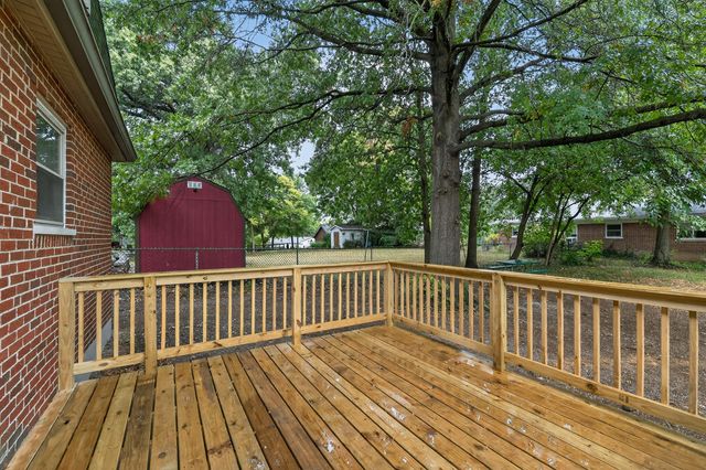 32 Dudley Road, Edgewood, KY 41017