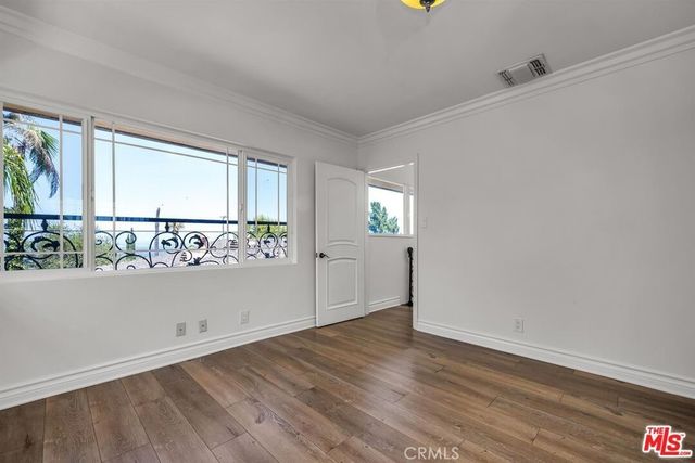 3446 Alginet, Encino, CA 91436