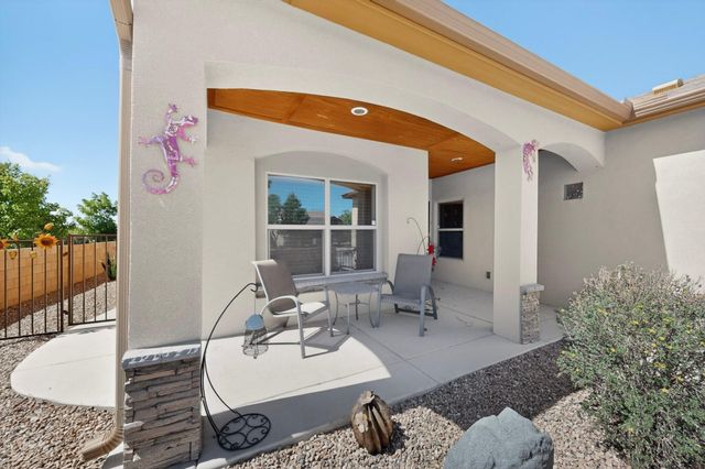 6516 Jazmin Place NW, Albuquerque, NM 87114