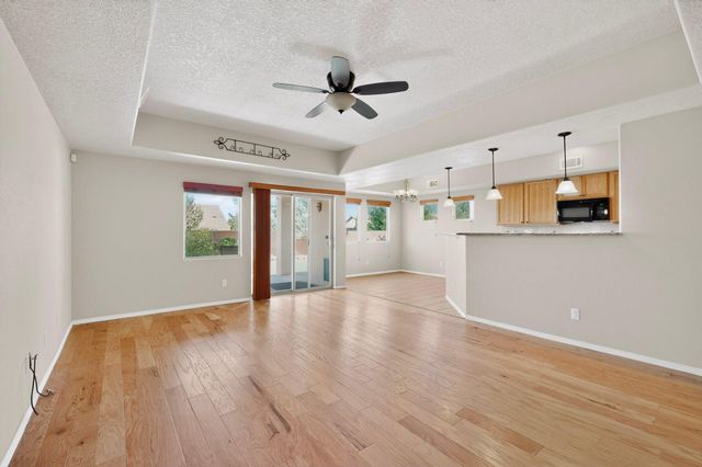 6516 Jazmin Place NW, Albuquerque, NM 87114