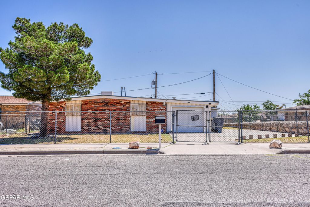 8308 POLARIS Street, El Paso, TX 79904