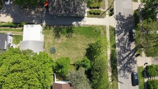909 24th Street, Des Moines, IA 50312