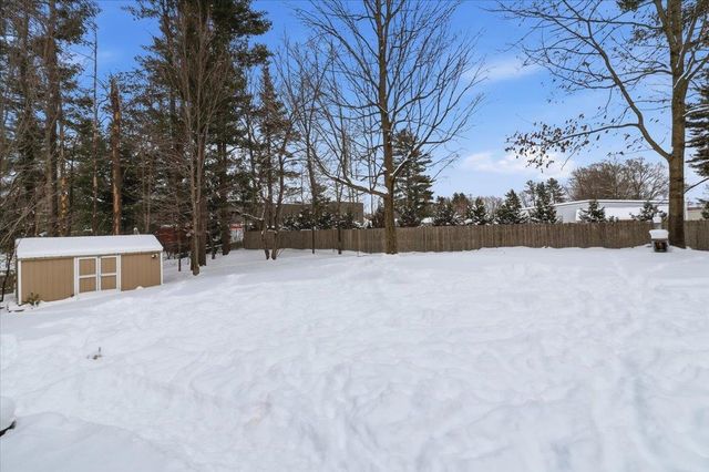 83 Kirby Lane, Williston, VT 05495