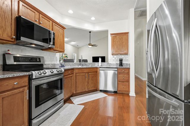 8907 Steelechase Drive, Charlotte, NC 28273