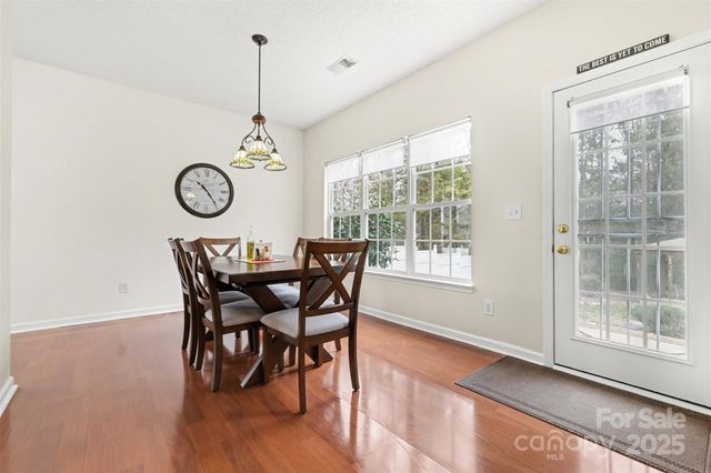 8907 Steelechase Drive, Charlotte, NC 28273