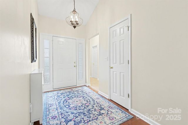 8907 Steelechase Drive, Charlotte, NC 28273