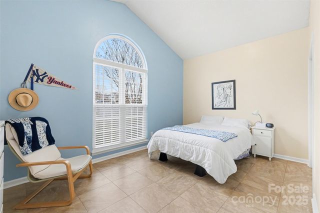 8907 Steelechase Drive, Charlotte, NC 28273