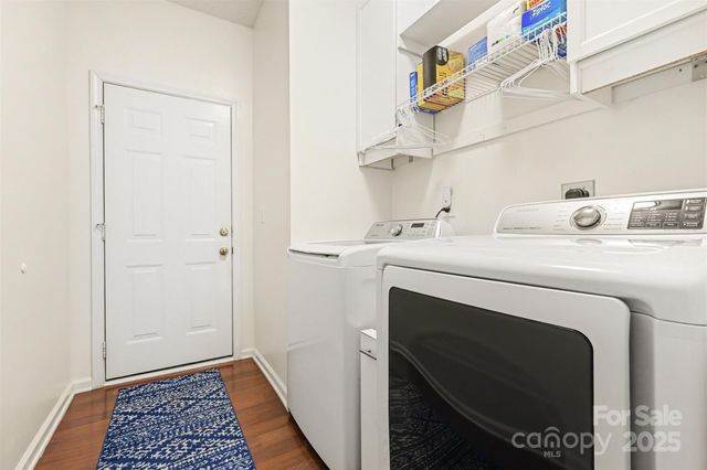 8907 Steelechase Drive, Charlotte, NC 28273