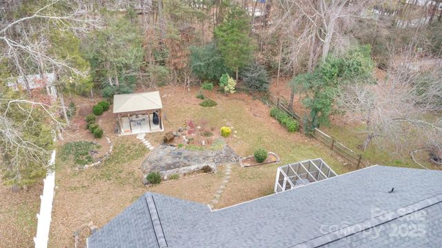 8907 Steelechase Drive, Charlotte, NC 28273