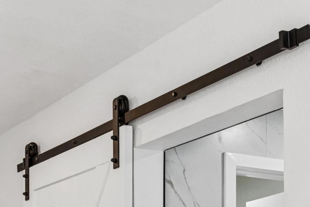 Image 57 of property listing at 1276 Laurel Hill Drive, San Mateo, CA 94402