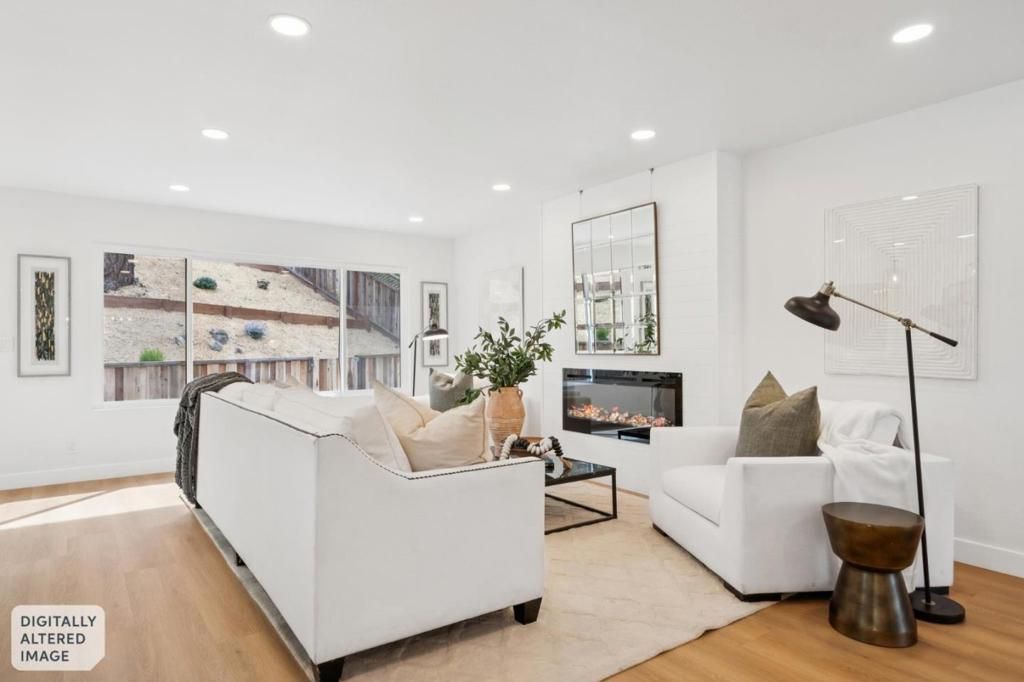 Image 9 of property listing at 1276 Laurel Hill Drive, San Mateo, CA 94402