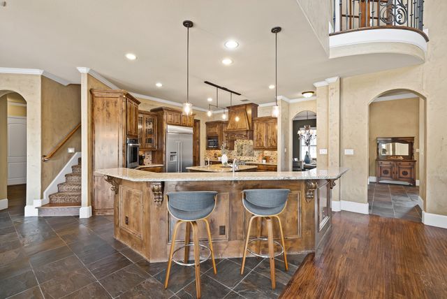 120 Kyle Court, Double Oak, TX 75077