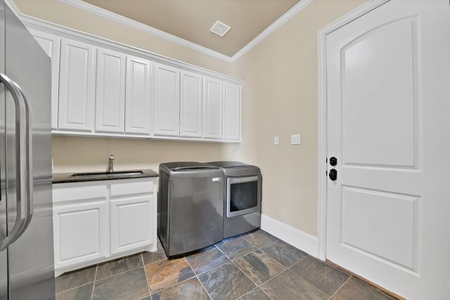 120 Kyle Court, Double Oak, TX 75077