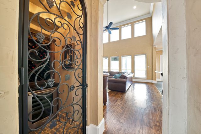 120 Kyle Court, Double Oak, TX 75077