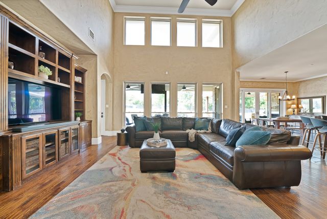 120 Kyle Court, Double Oak, TX 75077