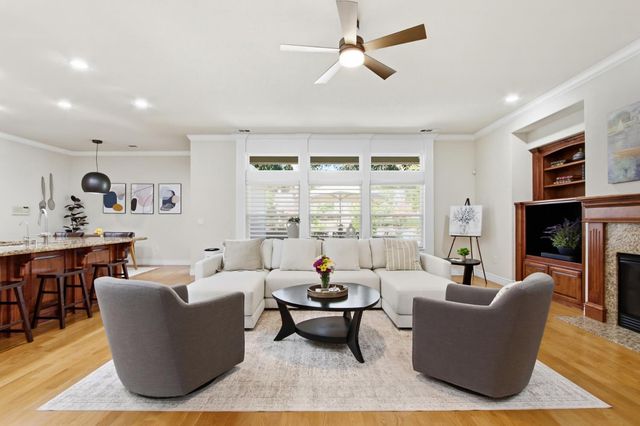 4201 Olga Ln, Fair Oaks, CA 95628