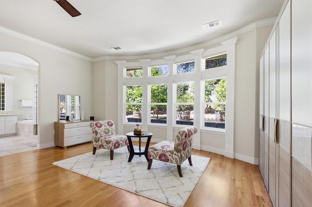 4201 Olga Ln, Fair Oaks, CA 95628