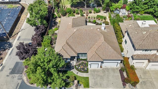 4201 Olga Ln, Fair Oaks, CA 95628