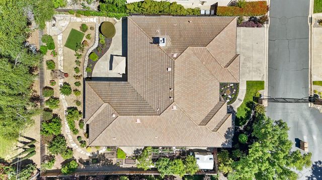 4201 Olga Ln, Fair Oaks, CA 95628