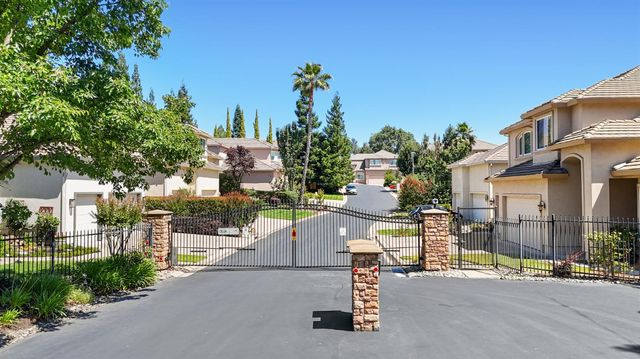4201 Olga Ln, Fair Oaks, CA 95628