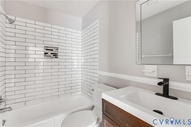1100 Kentberry Rd, Chesterfield, VA 23236