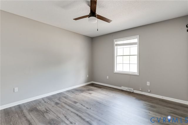 1100 Kentberry Rd, Chesterfield, VA 23236