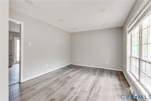 1100 Kentberry Rd, Chesterfield, VA 23236