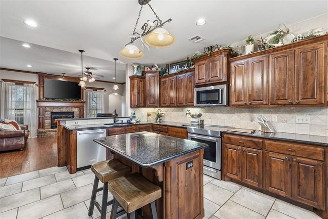 1400 NW 17th Street, Newcastle, OK 73065