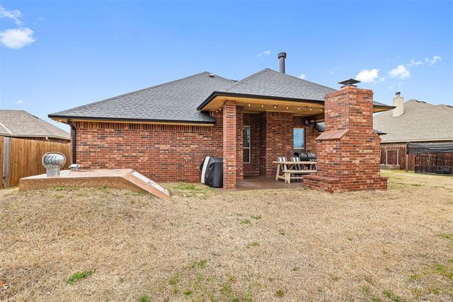 1400 NW 17th Street, Newcastle, OK 73065