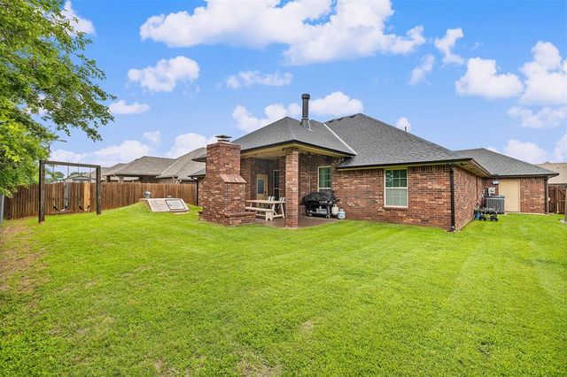 1400 NW 17th Street, Newcastle, OK 73065