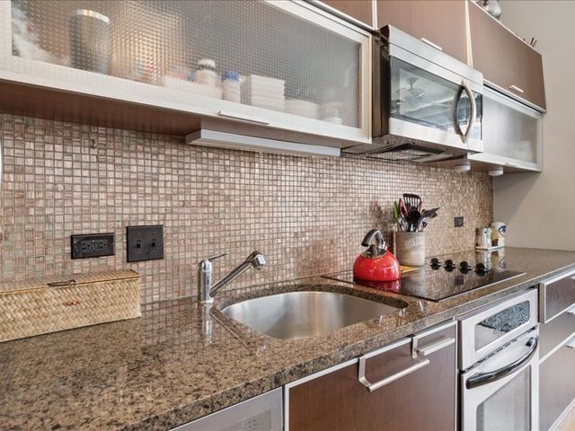 660 W WAYMAN Street 405B, Chicago, IL 60661