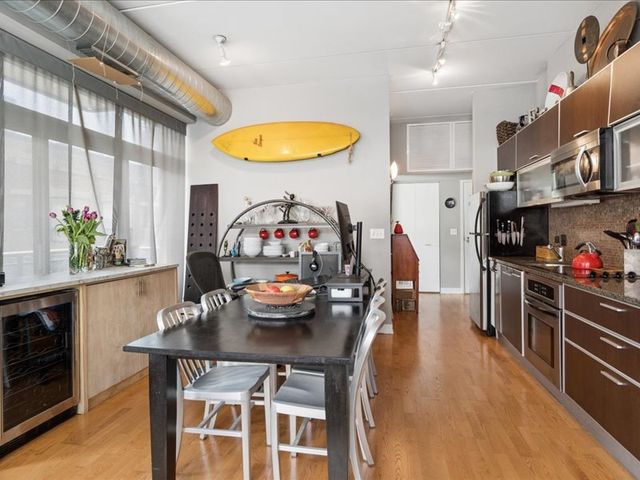 660 W WAYMAN Street 405B, Chicago, IL 60661