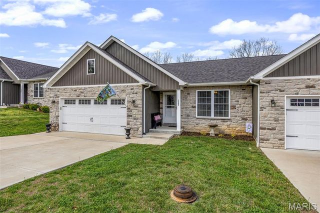 1592 Hickory Landing, De Soto, MO 63020