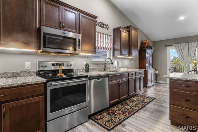 1592 Hickory Landing, De Soto, MO 63020