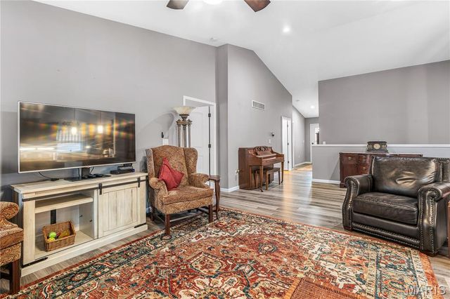 1592 Hickory Landing, De Soto, MO 63020