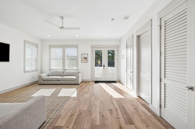 86 Sunfish Street, Destin, FL 32541