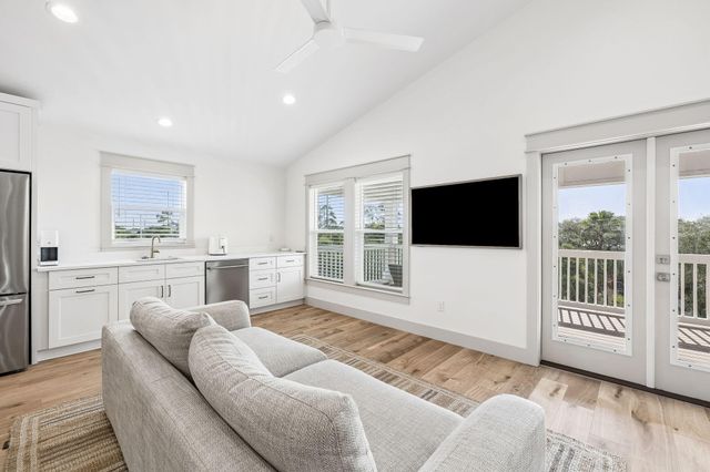 86 Sunfish Street, Destin, FL 32541