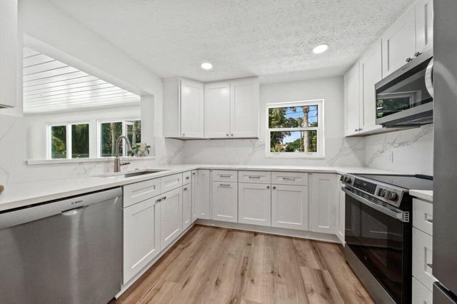 2416 NW Everglades Boulevard, Stuart, FL 34994