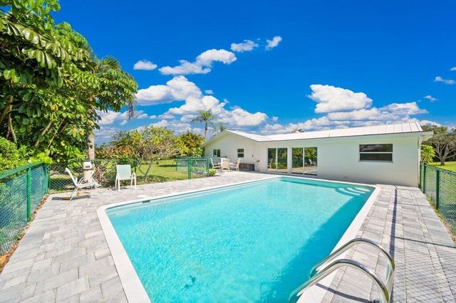 2416 NW Everglades Boulevard, Stuart, FL 34994