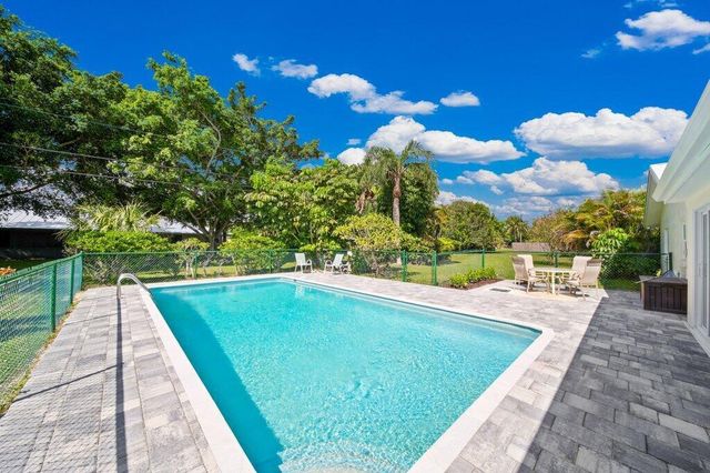 2416 NW Everglades Boulevard, Stuart, FL 34994